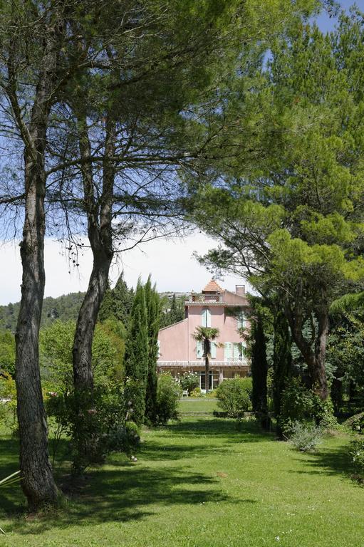 Le Domaine De Saint Veran Orgon Esterno foto